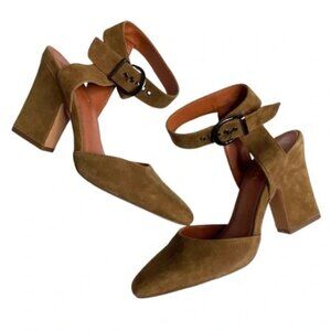 Chunky heels *12